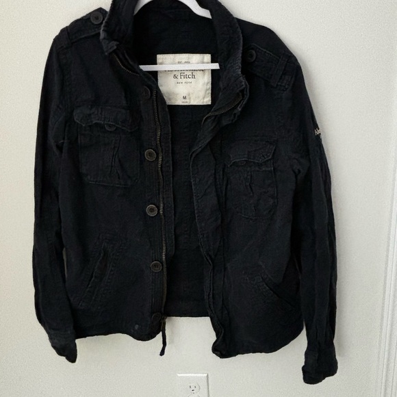 Abercrombie navy cargo jacket - Picture 4 of 4